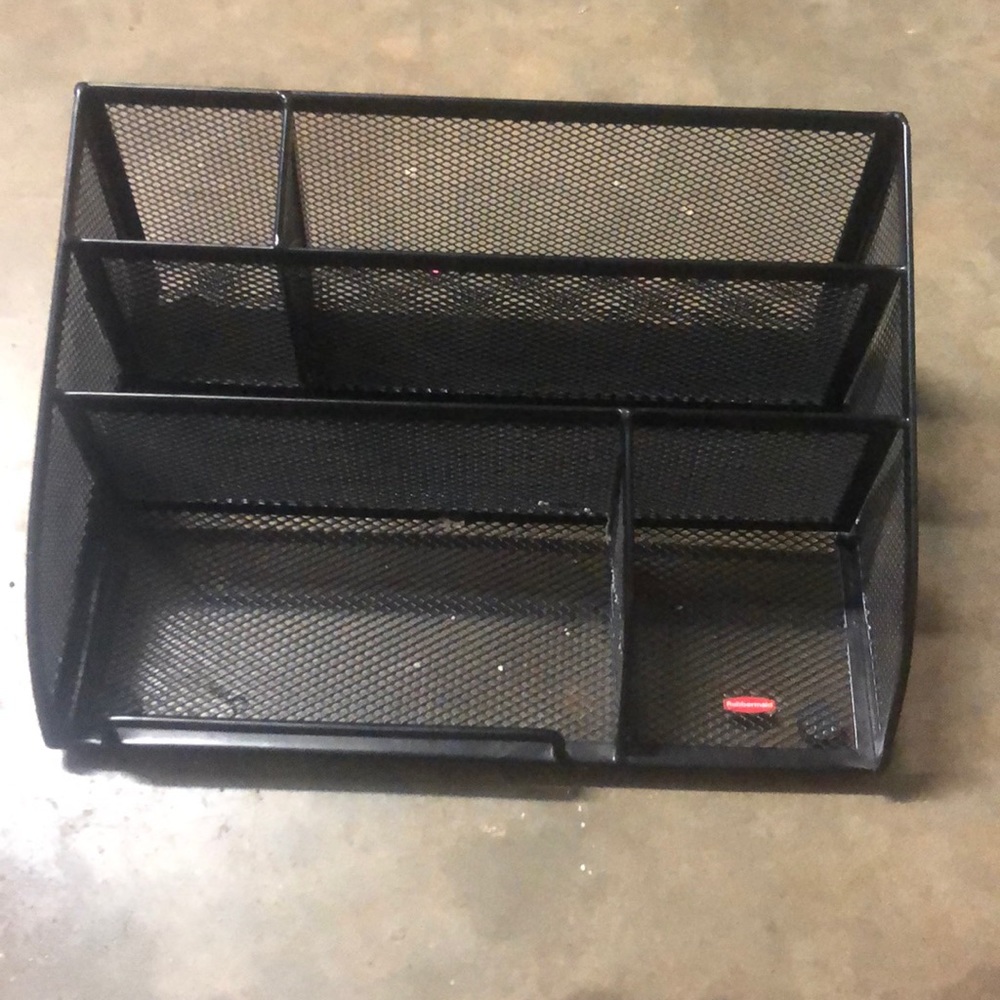Pen organizer